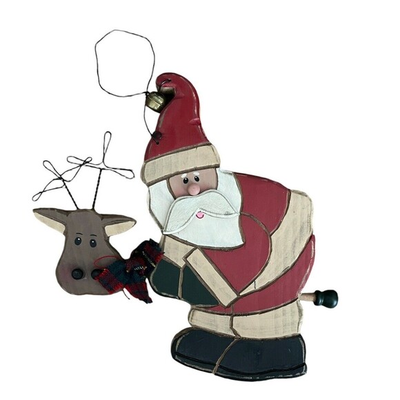 Santa Riding Reindeer Wooden Carved Folk Art Primitive Christmas Decoration - Picture 1 of 3